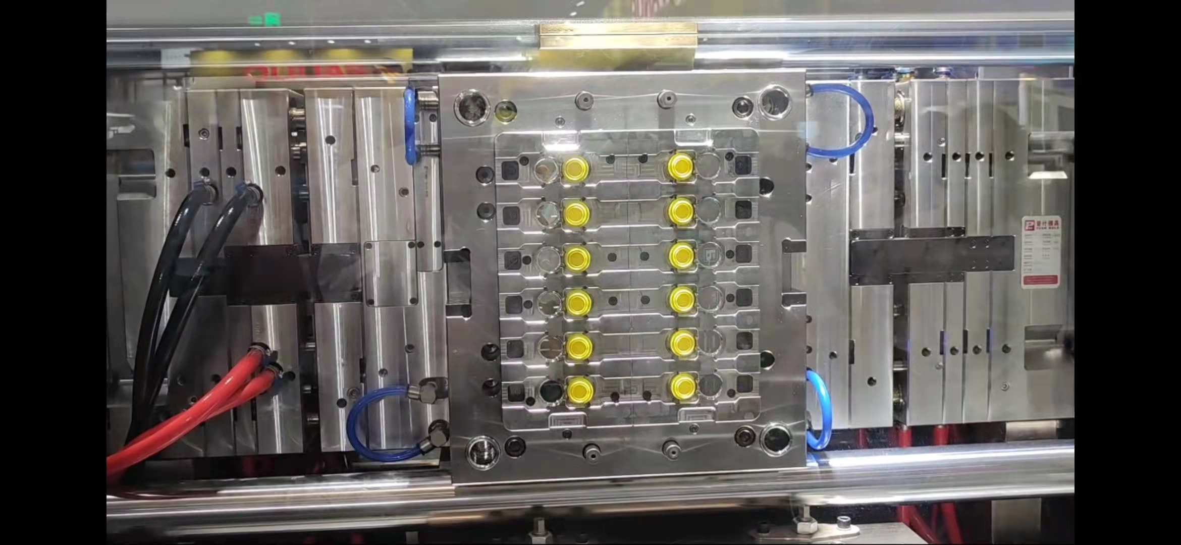 Bi-color&material  rotating molds SliderImage