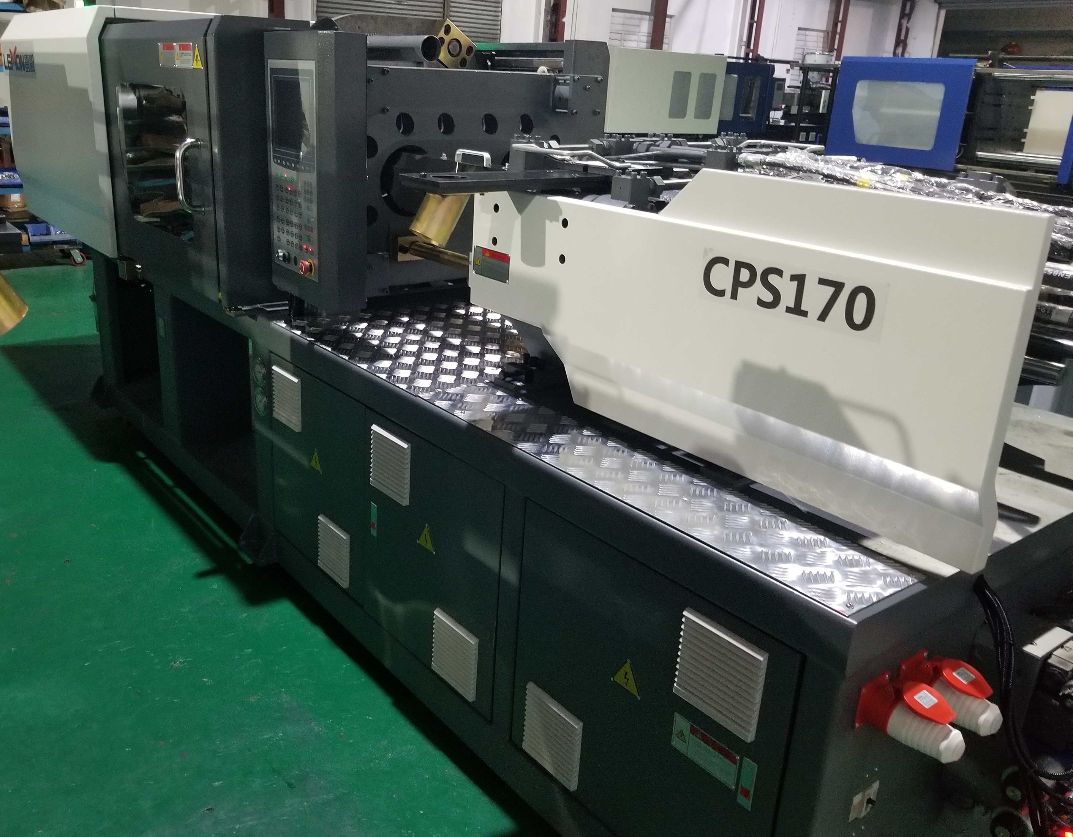 Double Color Injection Molding Machine SliderImage