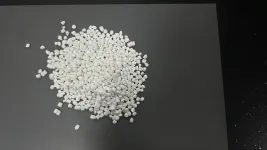 无添加剂氧化锑母粒