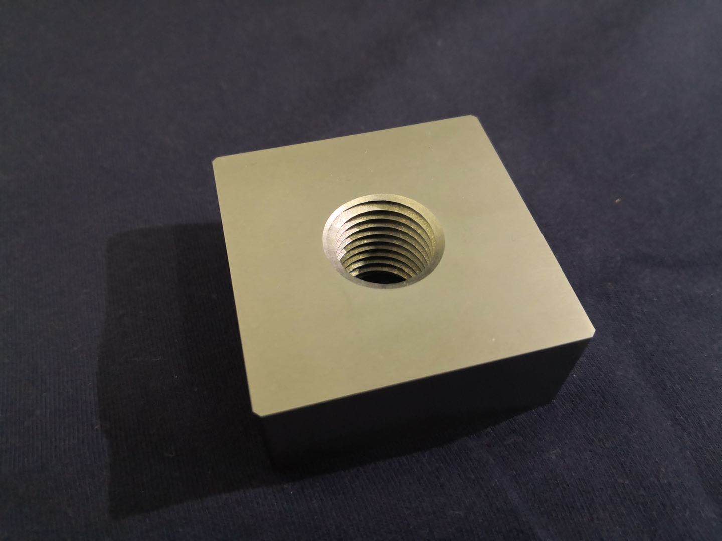 Cemented Carbide Crusher Blade SliderImage